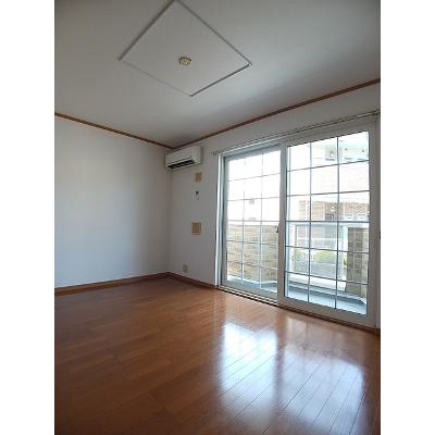 ヴィーダフェリスⅤ 102【管理NO：1-012730202-01020】 ★家具家電は申し込み後に搬入します★の物件画像