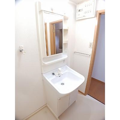 ソレア－ドフジサキⅡ 102【管理NO：1-011938402-01020】 ★家具家電は申し込み後に搬入しますの物件画像