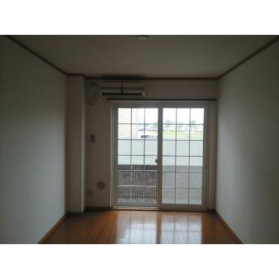 メルヴェーユⅢ 101【管理NO：1-011822102-01010】 ★家具家電は申し込み後に搬入しますの物件画像