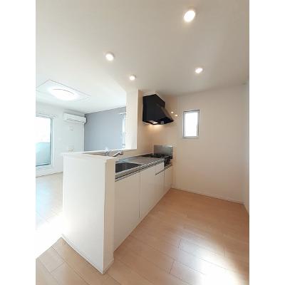 パーク　アクシスオスト　Ｂ 206【管理NO：1-023139302-02050】 ★家具家電は申し込み後に搬入します★の物件画像