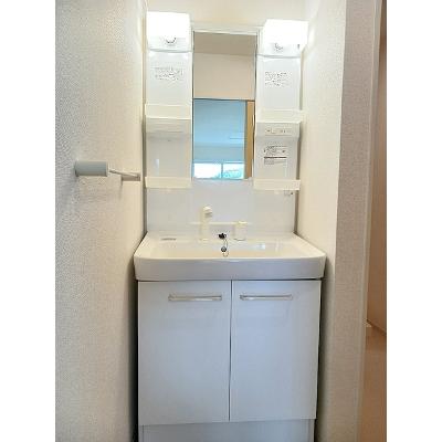 シエル・エトワレ　　Ⅲ 202【管理NO：1-021301603-02020】 ★家具家電は申し込み後に搬入しますの物件画像