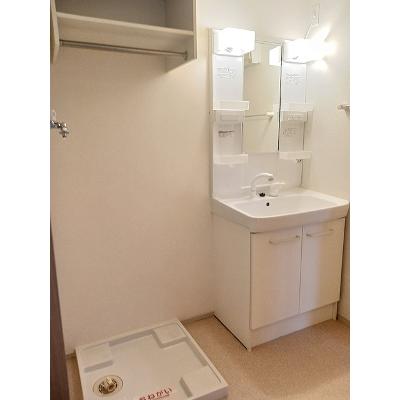 アクア・アルテＢ 101【管理NO：1-019455402-01010】 ★家具家電は申し込み後に搬入します★の物件画像