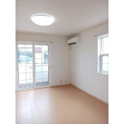 プレ・ガール・シェトワ　Ⅰ 103【管理NO：1-016138801-01030】 ★家具家電は申し込み後に搬入します★の物件画像