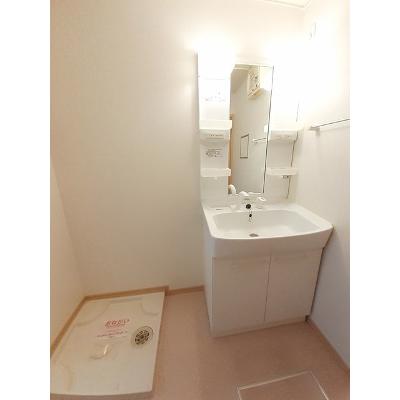 プランドール　アン 201【管理NO：1-016063601-02010】 ★家具家電は申し込み後に搬入します★の物件画像
