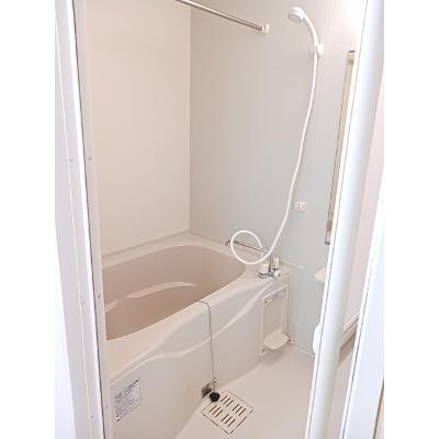 プリマベーラ　Ｄ 103【管理NO：1-015642704-01030】 ★家具家電は申し込み後に搬入します★の物件画像