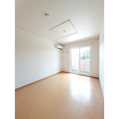 フリーデ 103【管理NO：1-015201101-01030】 ★家具家電は申し込み後に搬入しますの物件画像