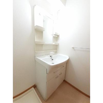 ヴェル　ドゥーラ　Ⅲ 102【管理NO：1-014283502-01020】 ★家具家電は申し込み後に搬入しますの物件画像