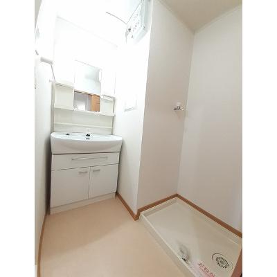 ヴェル　ドゥーラ　Ⅱ 201【管理NO：1-014283501-02010】 ★家具家電は申し込み後に搬入しますの物件画像
