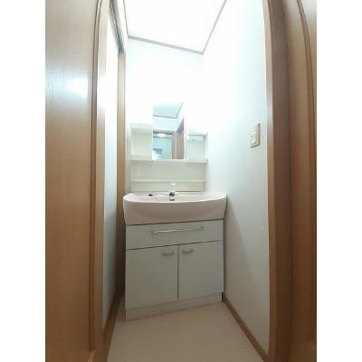 パークサイド前山　Ａ 102【管理NO：1-013460801-01020】 ★家具家電は申し込み後に搬入しますの物件画像