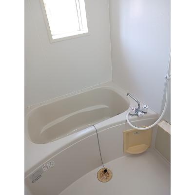 ヴィヴァーチェ　春日野　Ｃ 201【管理NO：1-012849603-02010】 ★家具家電は申し込み後に搬入します★の物件画像
