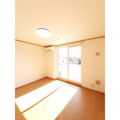 プリムヴェールＢ 202【管理NO：1-012050102-02020】 ★家具家電は申し込み後に搬入します★の物件画像