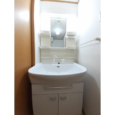 サザン・ヴィアーレＢ 105【管理NO：1-011812502-01040】 ★家具家電は申し込み後に搬入しますの物件画像
