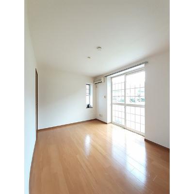 ホワイトリバー　Ａ 203【管理NO：1-011231301-02030】 ★家具家電は申し込み後に搬入します★の物件画像