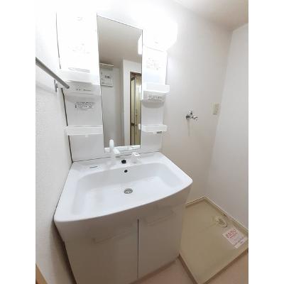 フォンテーヌＢ 201【管理NO：1-009591302-02010】 ★家具家電は申し込み後に搬入しますの物件画像