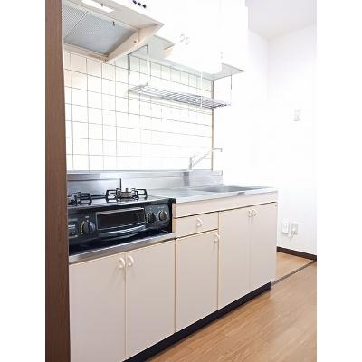 カーザ・モラエス 101【管理NO：1-007615301-01010】 ★家具家電は申し込み後に搬入します★の物件画像