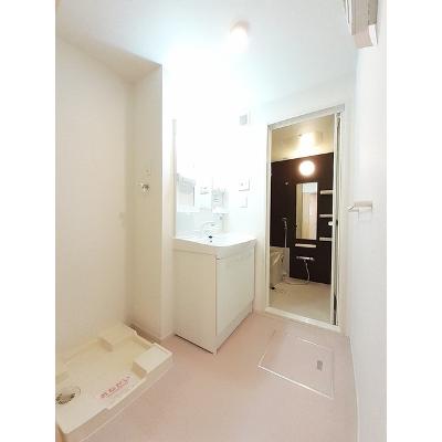 ブランジュ　Ⅱ 201【管理NO：1-022888502-02010】 ★家具家電は申し込み後に搬入します★の物件画像