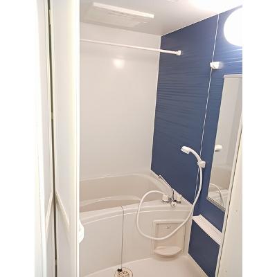 キルシュ　ブラウ 101【管理NO：1-017895401-01010】 ★家具家電は申し込み後に搬入します★の物件画像