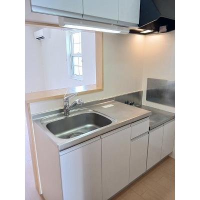 Ｖｉｌｌａ鶴島Ｂ 102【管理NO：1-016493402-01020】 ★家具家電は申し込み後に搬入します★の物件画像