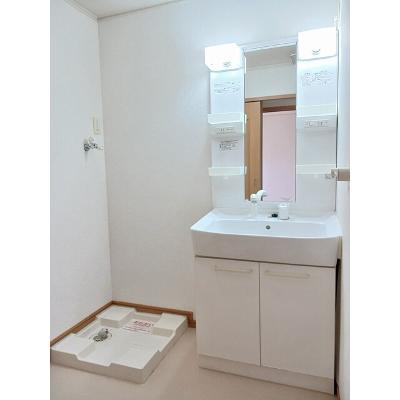 リブ・グリーン 201【管理NO：1-015298101-02010】 ★家具家電は申し込み後に搬入します★の物件画像