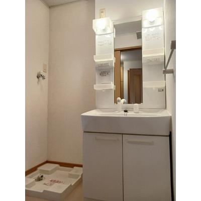 リブ・グリーン 101【管理NO：1-015298101-01010】 ★家具家電は申し込み後に搬入します★の物件画像