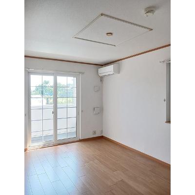 アンジェリカ　Ｃ 101【管理NO：1-013991403-01010】 ★家具家電は申し込み後に搬入します★の物件画像