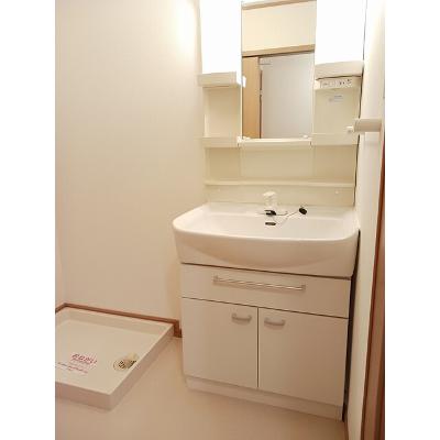 グレースガーデン　Ｂ 201【管理NO：1-013683602-02010】 ★家具家電は申し込み後に搬入します★の物件画像