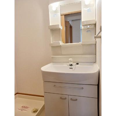 グレースガーデン　Ｂ 101【管理NO：1-013683602-01010】 ★家具家電は申し込み後に搬入します★の物件画像