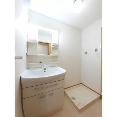 アプリコット・サン　Ａ 202【管理NO：1-013620801-02020】 ★家具家電は申し込み後に搬入します★の物件画像