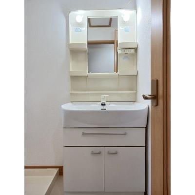 メゾン・ラ・フォンテーヌ 103【管理NO：1-013542301-01030】 ★家具家電は申し込み後に搬入します★の物件画像