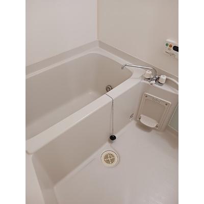 アットホーム石井 101【管理NO：1-013496001-01010】 ★家具家電は申し込み後に搬入しますの物件画像