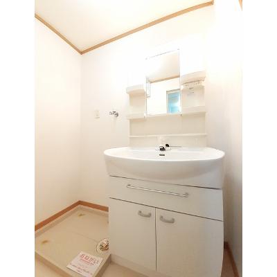 モーント　シャイン　Ｂ 202【管理NO：1-012634601-02020】 ★家具家電は申し込み後に搬入します★の物件画像