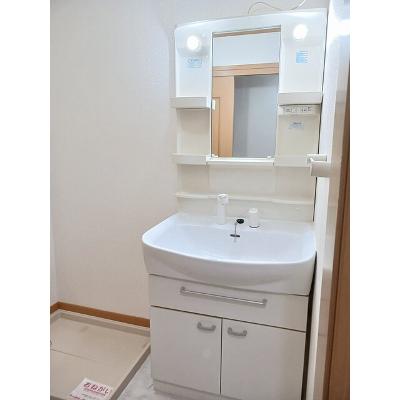 シャン・ド・フルール　Ｂ 101【管理NO：1-012342002-01010】 ★家具家電は申し込み後に搬入します★の物件画像
