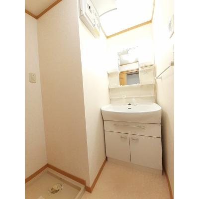 プリムヴェールＡ 202【管理NO：1-012050101-02020】 ★家具家電は申し込み後に搬入します★の物件画像