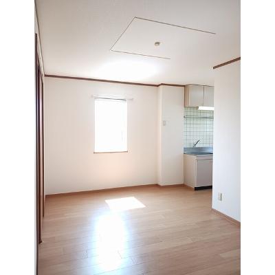 メゾンソレイユ　Ｂ 201【管理NO：1-007541902-02010】 ★家具家電は申し込み後に搬入します★の物件画像