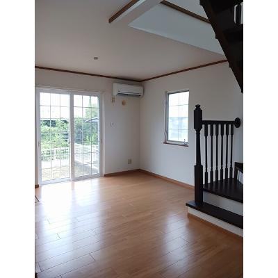 コーポリンクス２ 105【管理NO：1-006226301-01040】 ★家具家電は申し込み後に搬入します★の物件画像
