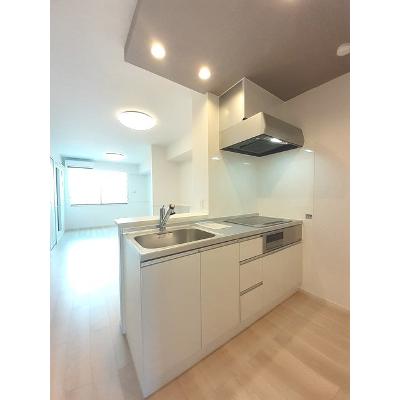 プレッソ春日 303【管理NO：1-026839101-03030】 ★家具家電は申し込み後に搬入します 2026年07月下旬入居可能の物件画像
