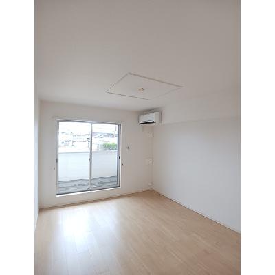 ベル　フィオーレＡ 203【管理NO：1-021301801-02030】 ★家具家電は申し込み後に搬入しますの物件画像