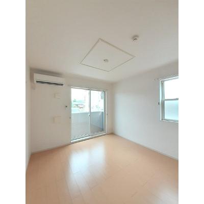 カルム 101【管理NO：1-017021301-01010】 ★家具家電は申し込み後に搬入しますの物件画像