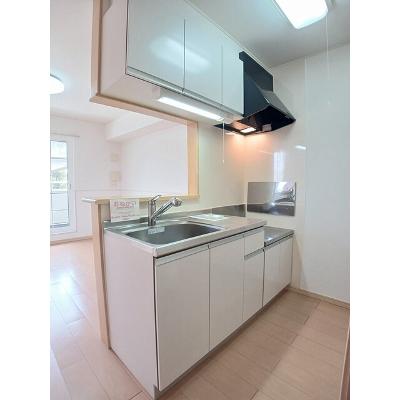サニーハウス 201【管理NO：1-016105601-02010】 ★家具家電は申し込み後に搬入しますの物件画像
