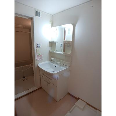 フランベルＡ 201【管理NO：1-015079201-02010】 ★家具家電は申し込み後に搬入しますの物件画像