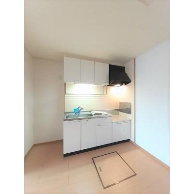 リバティ　ゾーン　ナカヤマＢ 101【管理NO：1-014811302-01010】 ★家具家電は申し込み後に搬入します★の物件画像