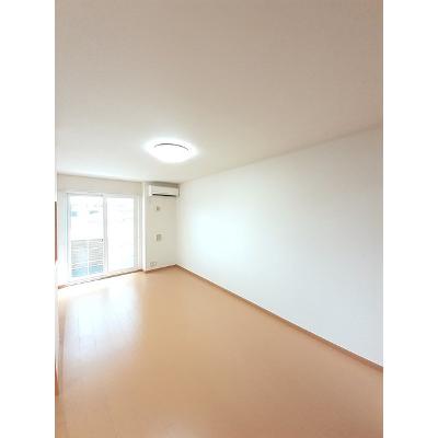 エスポア 102【管理NO：1-014719201-01020】 ★家具家電は申し込み後に搬入します 2026年08月中旬入居可能の物件画像