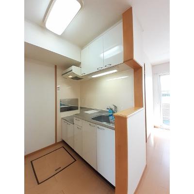 エスポア 102【管理NO：1-014719201-01020】 ★家具家電は申し込み後に搬入します 2026年08月中旬入居可能の物件画像