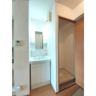サンライズ宮川 205【管理NO：1-011126001-02040】 ★家具家電は申し込み後に搬入しますの物件画像