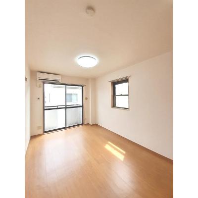 サンミュール木太 203【管理NO：1-010267301-02030】 ★家具家電は申し込み後に搬入しますの物件画像