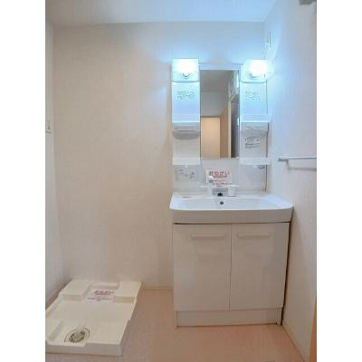 サンティエ 201【管理NO：1-020987901-02010】 ★家具家電は申し込み後に搬入しますの物件画像