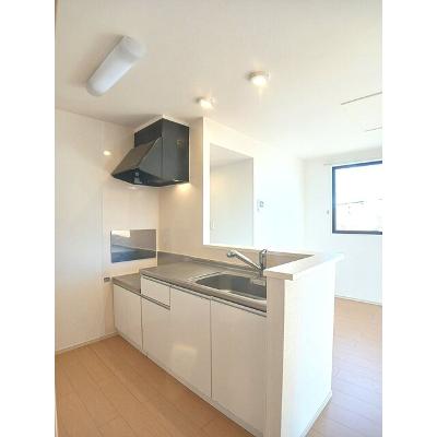 ティファニー　Ⅰ 201【管理NO：1-020596401-02010】 ★家具家電は申し込み後に搬入しますの物件画像