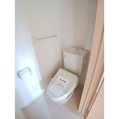 パイン・フィールズ 101【管理NO：1-019287301-01010】 ★家具家電は申し込み後に搬入しますの物件画像