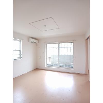 フレスクーラＡ 201【管理NO：1-018387701-02010】 ★家具家電は申し込み後に搬入しますの物件画像
