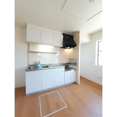 ルース　デラ　プレッソ　Ⅲ 104【管理NO：1-016390603-01040】 ★家具家電は申し込み後に搬入します 2026年08月下旬入居可能の物件画像